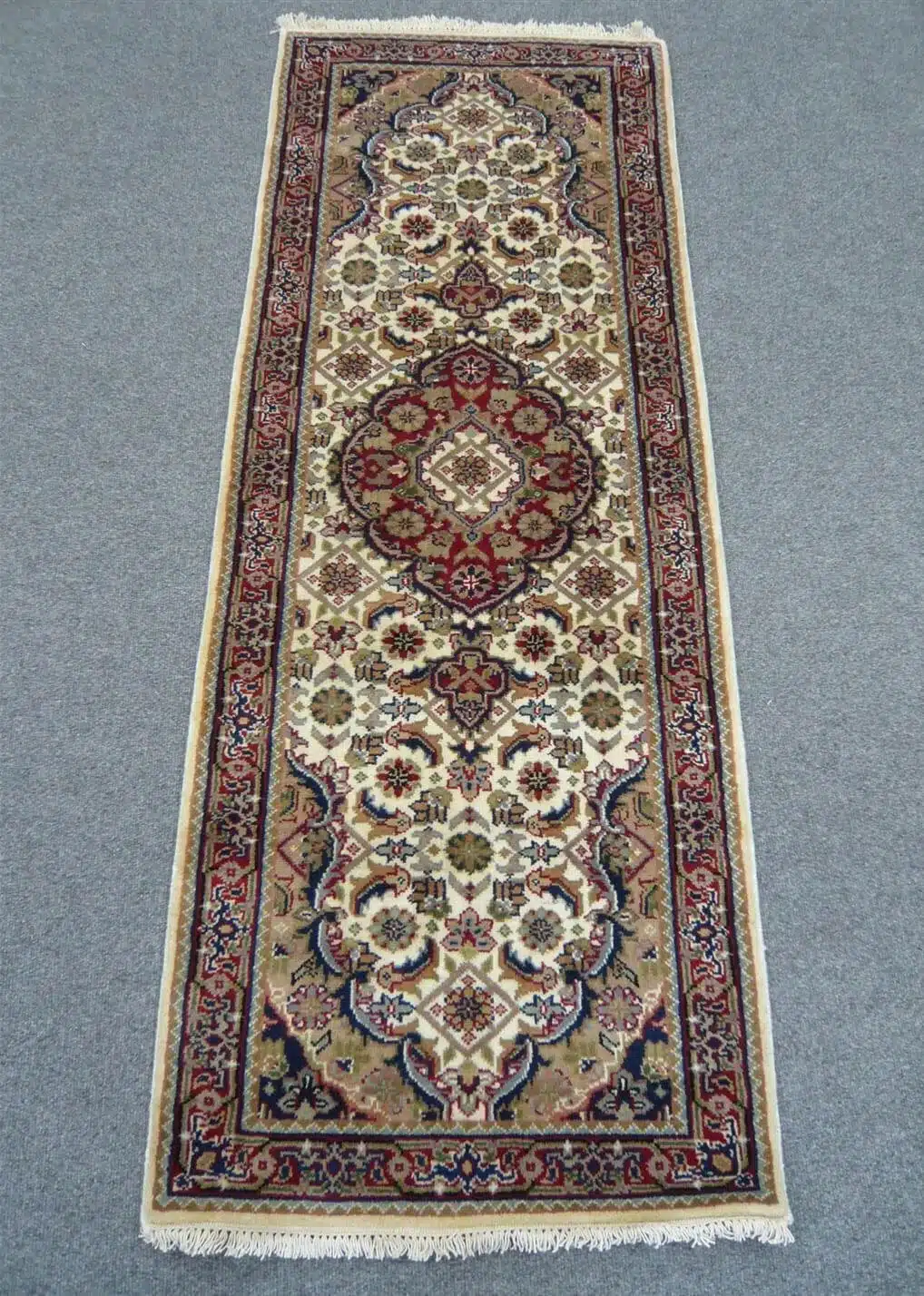 Indian Chakhari Cream/Red 1.83 x 0.67m