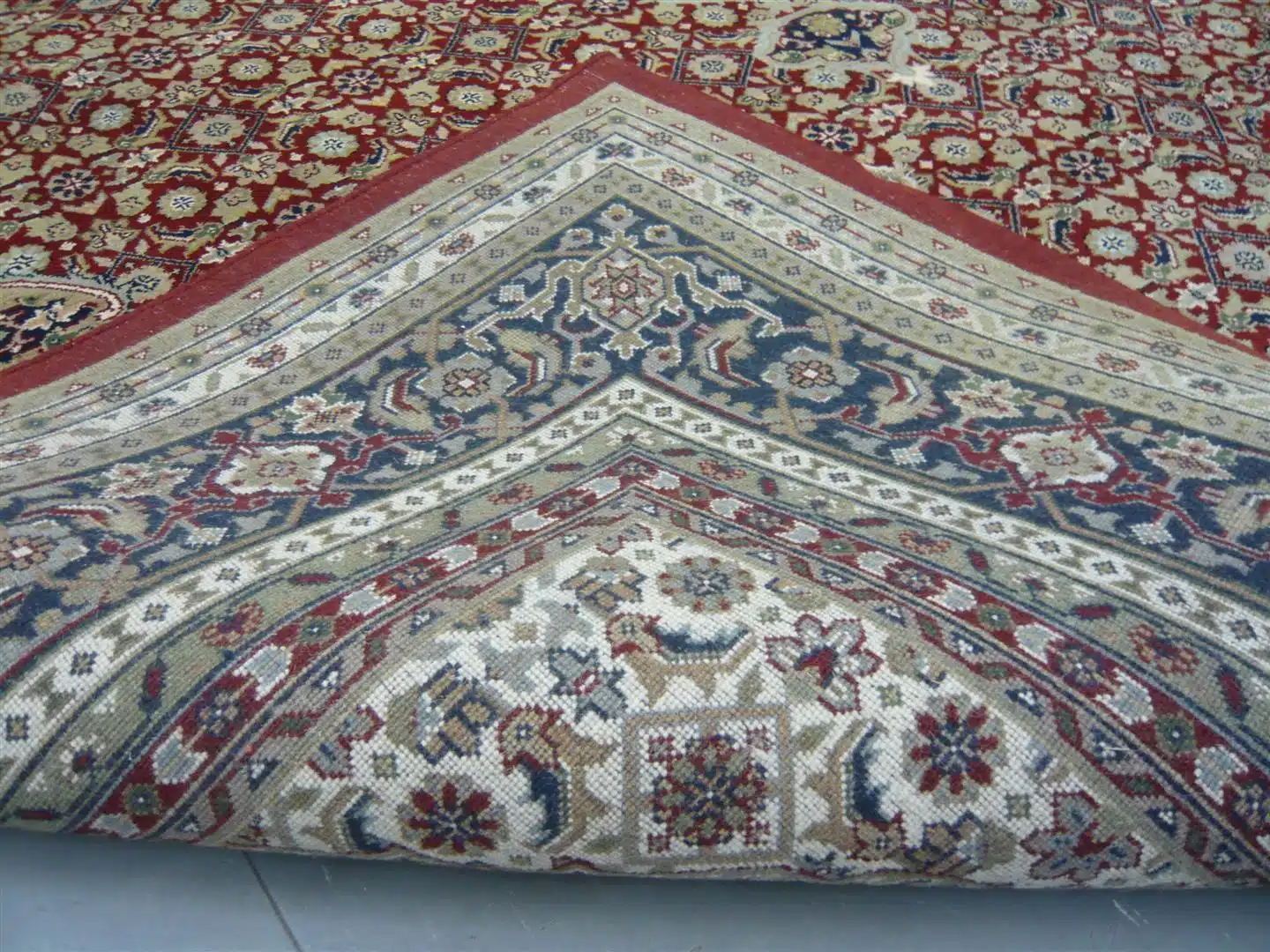 Indian Chakhari Red/Blue 3.61 x 2.72m