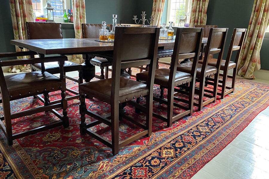 What to Look for When Buying a Dining Room Rug